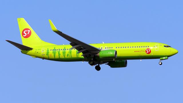 VQ-BRK:Boeing 737-800:S7 Airlines
